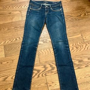 Guess Starlet Straight women’s jeans size 26